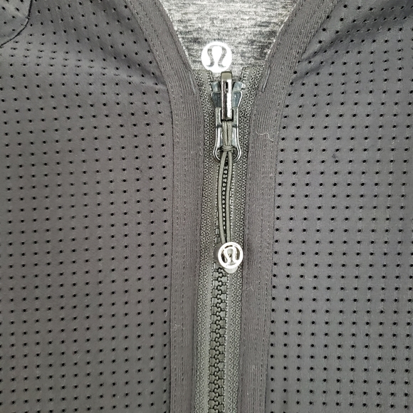 Lululemon Find Your Bliss Jacket - Picture 7 of 10
